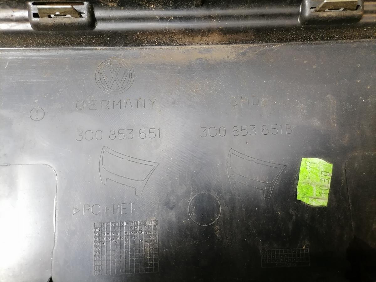 VW Passat 3C B6 original K&uuml;hlergrill f&uuml;r Fahrzeuge mit Parkhilfe PDC Bj.2008